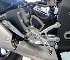 YZF-R1/M(15-22) バックステップ SBKモデル